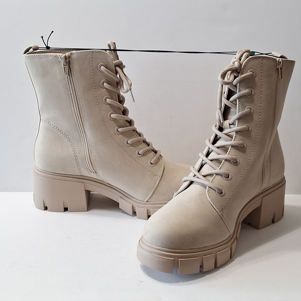 Maurices "NEW" Y2K Faux Suede Retro Chunky Heel Platform Lug Sole Boots Size 11 - Picture 6 of 10